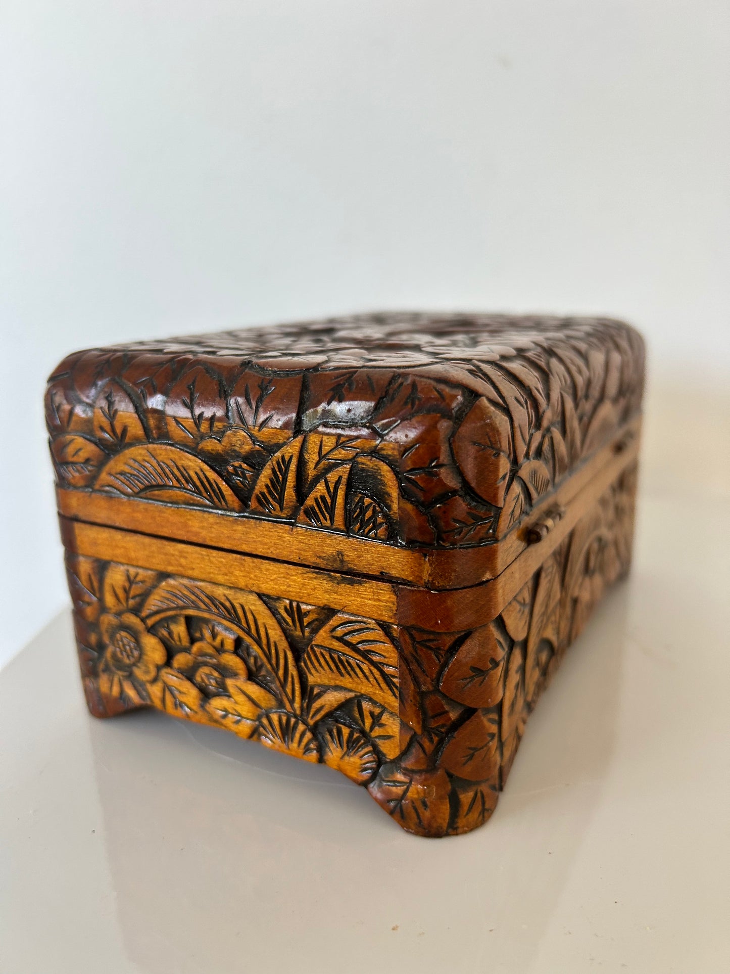 CARVED WOODEN BOX
