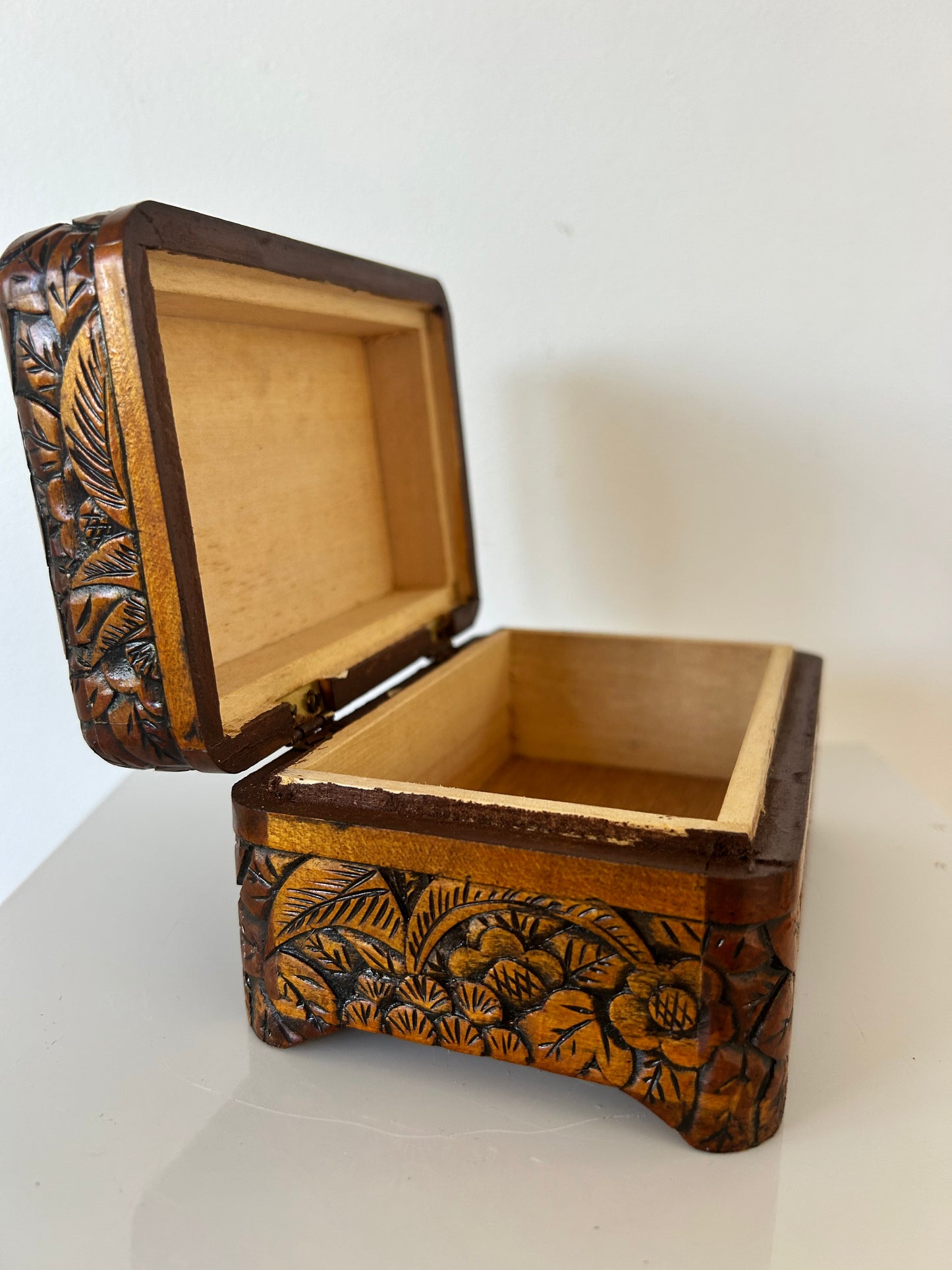 CARVED WOODEN BOX