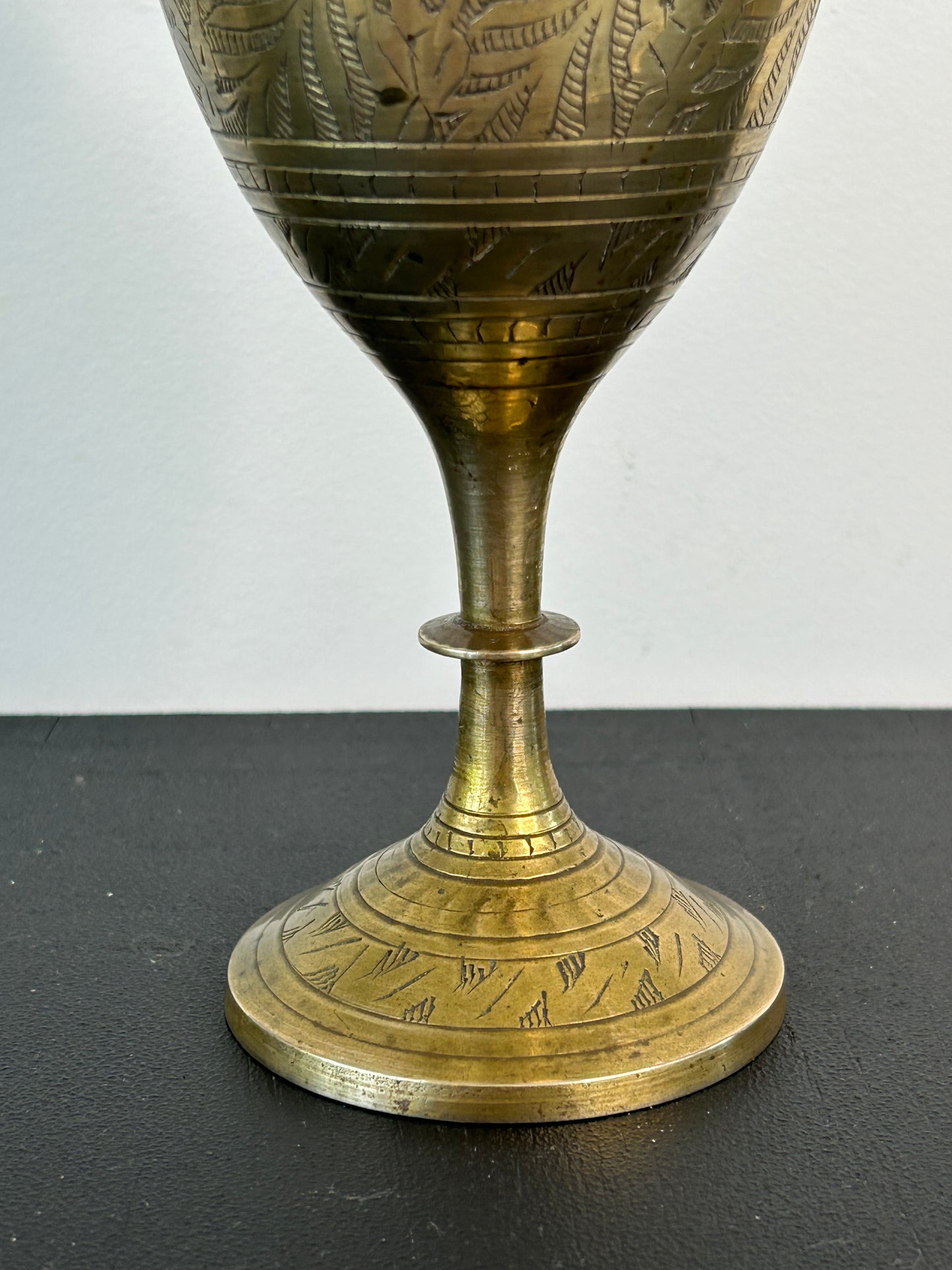 INDIAN VINTAGE BRASS VASE / VESSEL